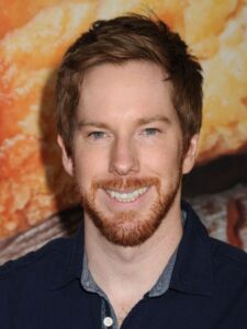 Chris Owen - Biography