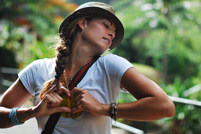 Becky O’Donohue Biography: Net Worth, Movies, TV Shows, Boyfriend, Parents, Siblings, Age, Height, Awards