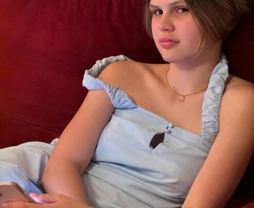 Busy Philipps’ daughter, Birdie Silverstein Biography: Parents, Siblings, Age, Movies, Instagram, TV Shows, Height, Boyfriend, Ethnicity