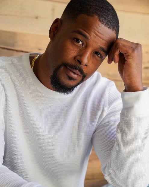 Gregg Wayans - Biography