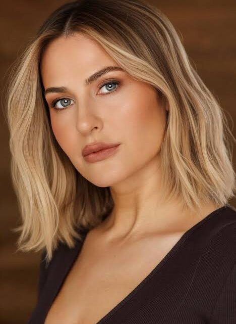 Scout Taylor-Compton Bio: Husband, Height, Movies, Ethnicity, Awards, Net Worth, Parents, Instagram, Age
