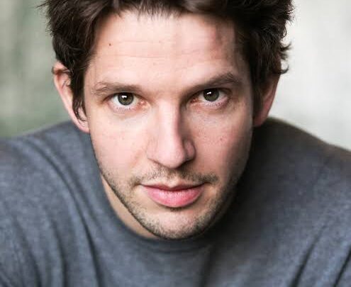 Damien Molony Biography: Awards, Instagram, Height, Age, Net Worth, Ethnicity, Wife, Parents