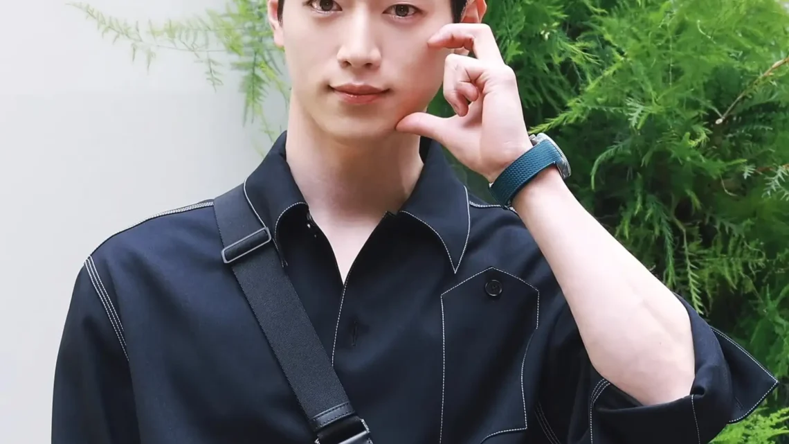 Seo Kang-joon Biography: Songs, Age, Height, Net Worth, Parents, Awards, Siblings, Movies, TV Shows, Instagram