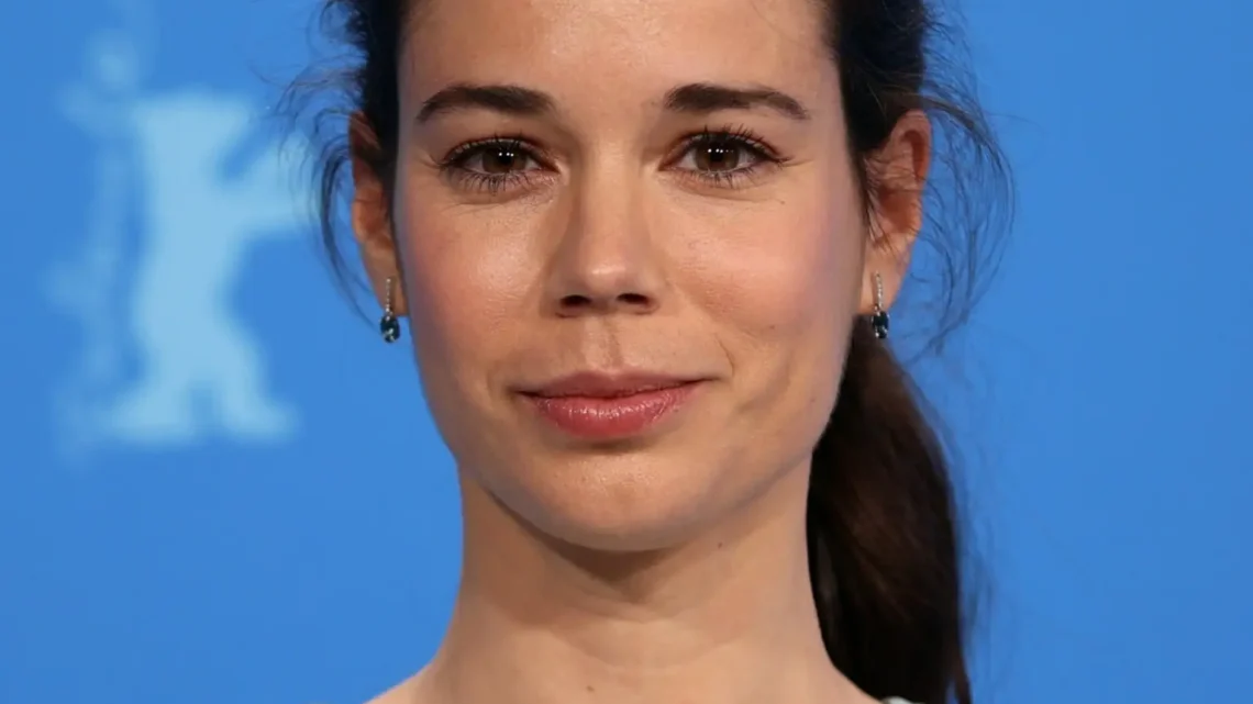 Laia Costa Biography: Height, Age, Net Worth, Ethnicity, Awards, Movies, Husband, Instagram