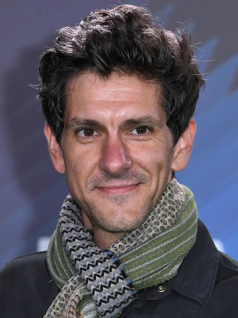 Mathew Baynton - Biography