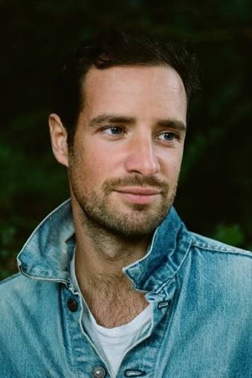 Charlie Carrick Biography: Girlfriend, Height, Ethnicity, Net Worth, Movies, Instagram, Age, Parents