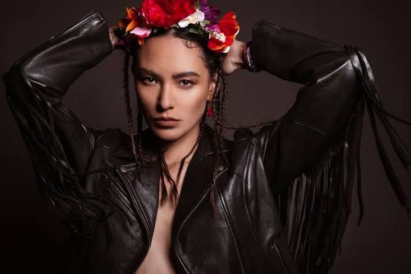 Jessica Matten Biography: Boyfriend, Religion, Instagram, Ethnicity, Height, Net Worth, Movies, Parents, Age