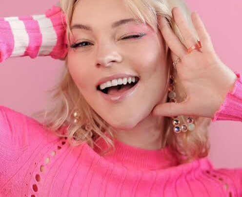 Taylor Hickson Biography: TV Shows, Net Worth, Age, Height, Parents, Concerts, Siblings, Songs, Movies, YouTube