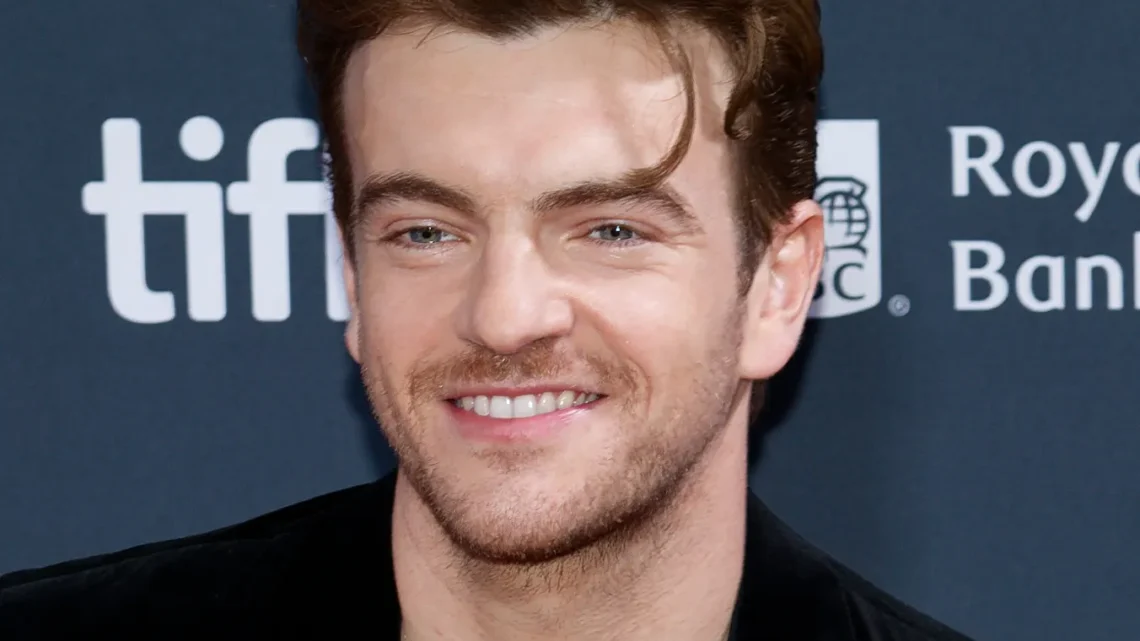 Jonno Davies Biography: Height, Net Worth, Kids, Parents, Movies, TV Shows, Wife, Age, Nationality