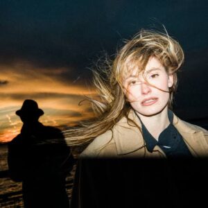 Annie Hamilton - Biography