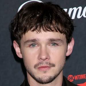 Jack Alcott Biography: Net Worth, Movies, TV Shows, Age, Height, Parents, Awards, Girlfriend, Instagram