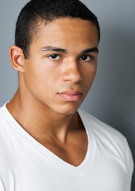 Noah Gray-Cabey Biography: Height, Net Worth, Parents, Siblings, Movies, Age,  TV Shows, Partner, Twitter, Awards