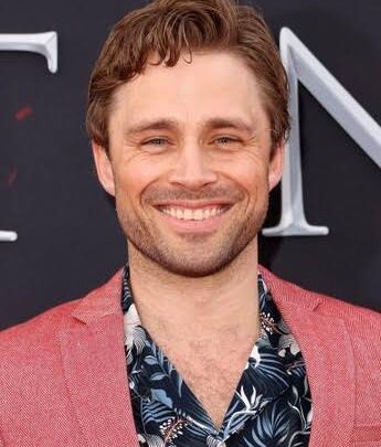Max Lloyd-Jones Biography: Parents, Age, Height, Net Worth, Movies, Girlfriend, TV Shows, Nationality