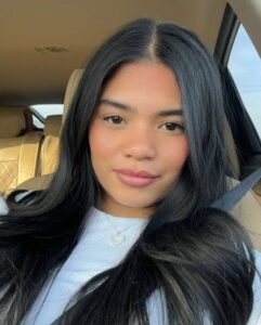 Zaira Yzabelle - Biography