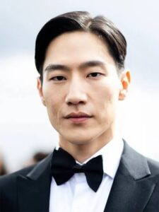 Steve Sanghyun Noh - Biography