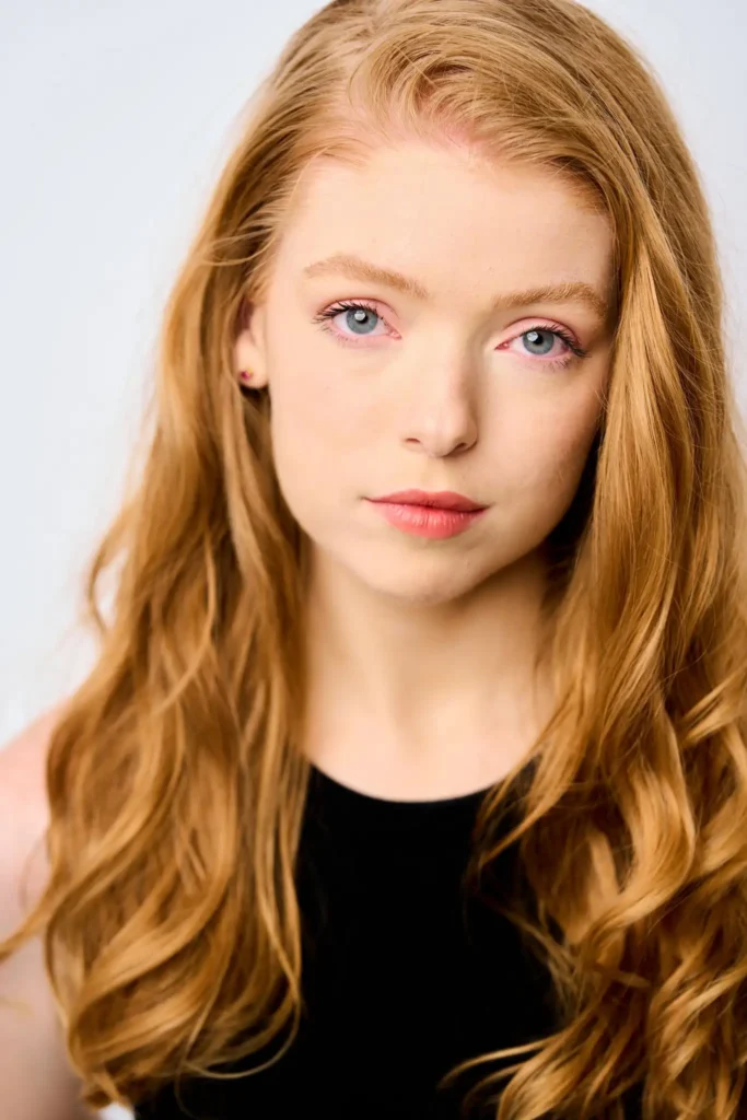 Mackenzie Smith - Biography