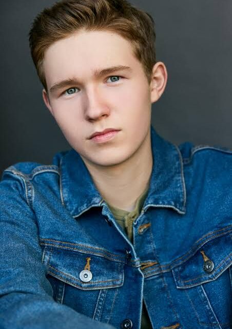 Luke David Blumm Biography: Age, Instagram, Height, Awards, Movies, Net Worth, Girlfriend, Ethnicity, Religion