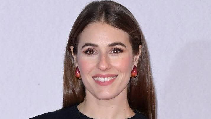 Diana Del Bufalo Biography: Movies, TV Shows, Height, Age, Boyfriend, Net Worth, Awards, Parents, Career