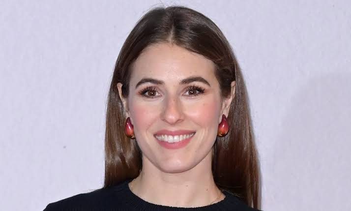 Diana Del Bufalo Biography: Movies, TV Shows, Height, Age, Boyfriend, Net Worth, Awards, Parents, Career