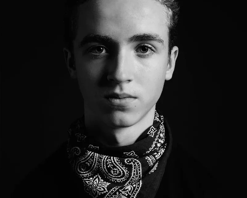 Evan Bird Biography: Height, Net Worth, Girlfriend, Movies, Height, Age, Awards, Instagram, Siblings