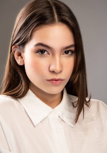 Alanna De La Rossa Biography: Net Worth, Songs, Ethnicity, Height, Parents, Awards, Boyfriend, Age, Movies