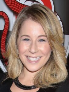 Caitlin Hale - Biography