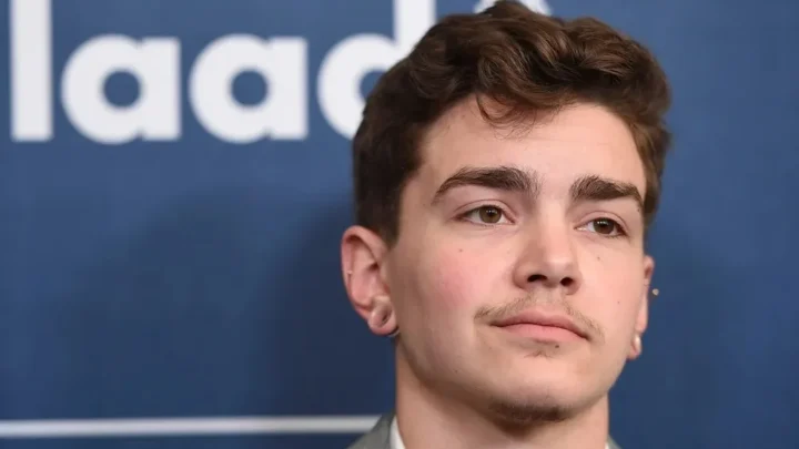 Elliot Fletcher Biography: Spouse, Parents, Age, Height, Movies, Net Worth, TV Shows, Ethnicity