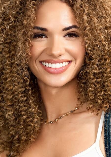 Scarlet Spencer Biography: Height, Ethnicity, Parents, Movies, Net Worth, Age, Boyfriend, Instagram
