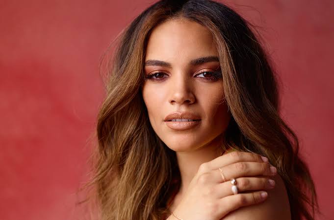 Leslie Grace Biography: Age, Height, Net Worth, Parents, Songs, Movies, Boyfriend, Awards, YouTube, Albums