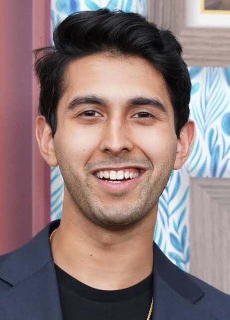 Cheech Manohar Biography: Parents, Age,  Girlfriend, Net Worth, Books, Movies, Instagram, Broadway Shows