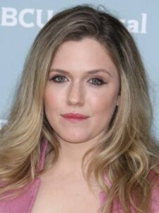 Harriet Dyer