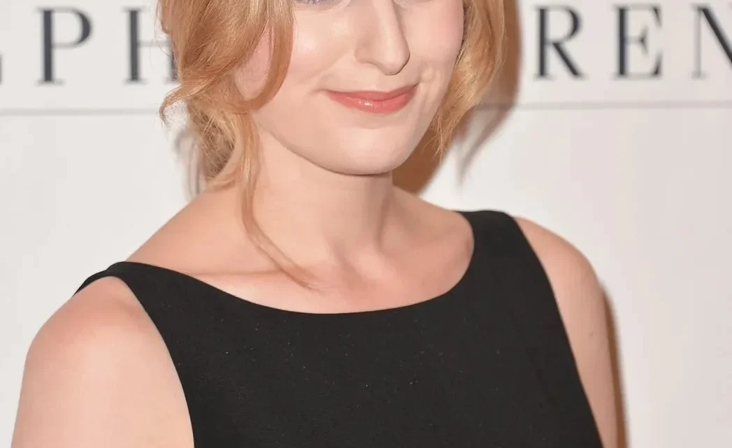 Laura Carmichael Biography: Awards, Height, Net Worth, Husband, Age, Children, Instagram, Parents, Movies