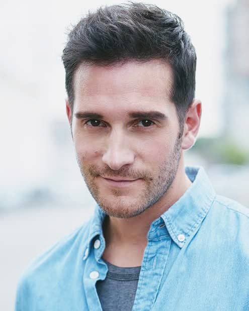 Nick Apostolides - Biography