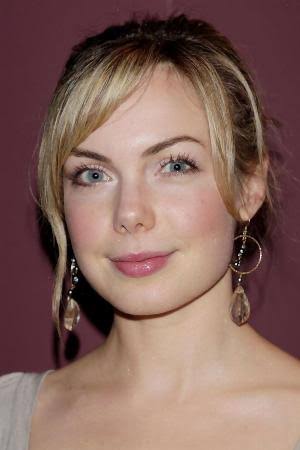 Amanda Walsh - Biography
