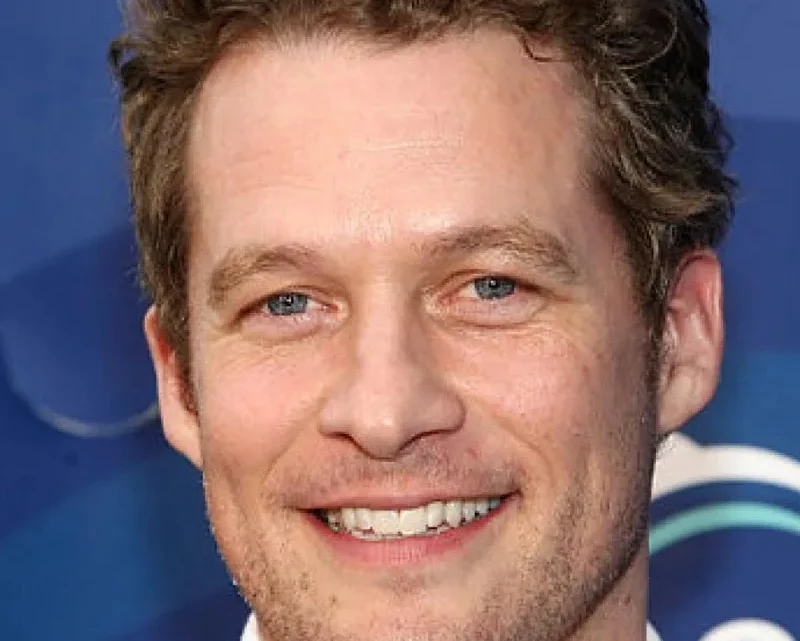 James Tupper Biography: Wife, Age, Kids, Height, Net Worth, Parents, Movies & TV Shows, Partner