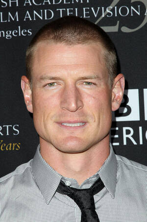 Philip Winchester Biography: Wife, Awards, Height, Net Worth, Age, Children, Ethnicity, Movies