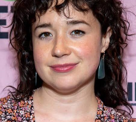 Sarah Steele Biography: Ethnicity, Age, Net Worth, Movies, Height, Religion, Awards, Husband