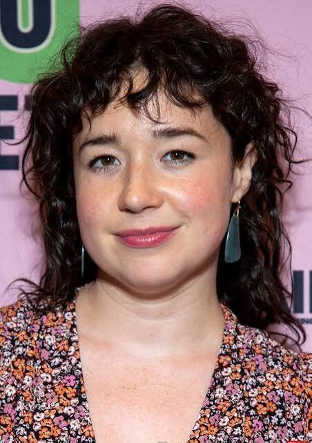 Sarah Steele Biography: Ethnicity, Age, Net Worth, Movies, Height, Religion, Awards, Husband