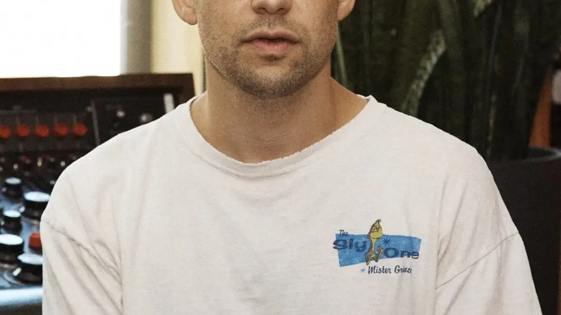 Jack Antonoff Biography: Net Worth, Wife, Awards, Age, Height, Songs, Instagram, Parents