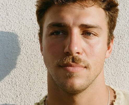 Tanner Zagarino Biography: Girlfriend, Age, Height, Net Worth, Parents, Books, Movies & TV Shows, TikTok, YouTube