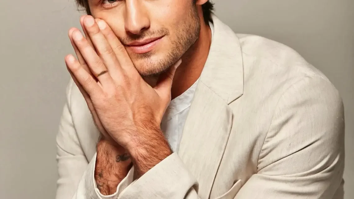Bryant Wood Biography: Wife, Age, Height, Net Worth, Parents, Career, Kids, Siblings