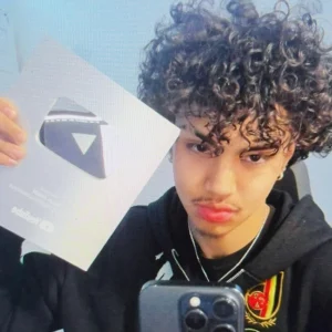 Khan Asadi - Biography