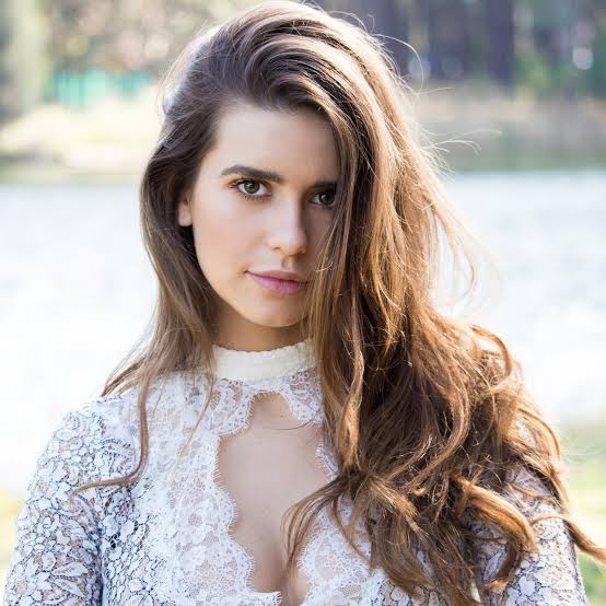 Philippa Coulthard Biography: Height, Net Worth, Movies, Age, Parents, TV Shows, Boyfriend, Wiki, Ethnicity
