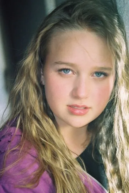 Amy Bruckner - Biography