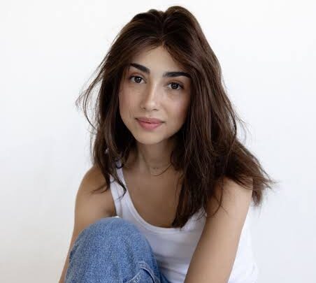 Alexa Mansour Biography: Modelling, Partner, Age, Height, Net Worth, Parents, Movies, Albums, Instagram