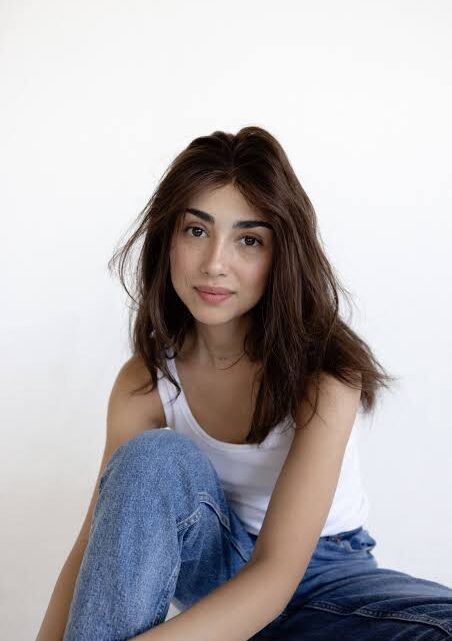 Alexa Mansour Biography: Modelling, Partner, Age, Height, Net Worth, Parents, Movies, Albums, Instagram