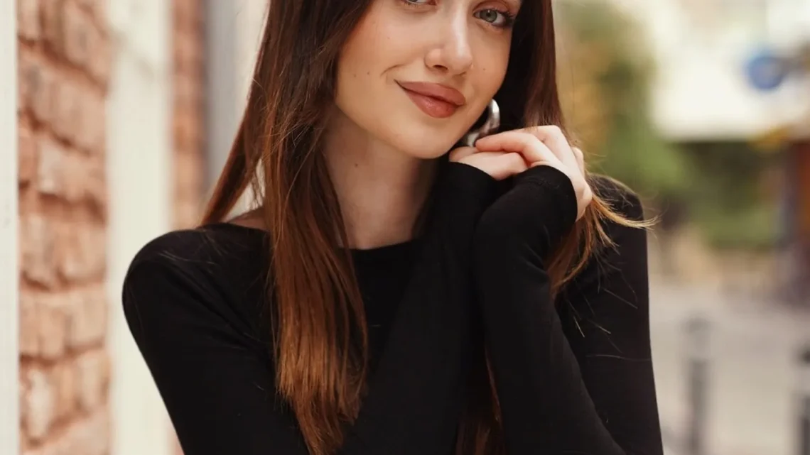 İlsu Demirci Biography: Boyfriend, Age, Height, Net Worth, Parents, Movies & TV Shows, Siblings