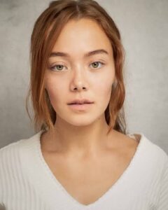 Victoria Wyant - Biography