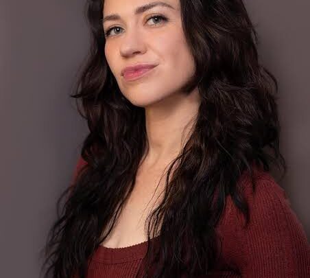 Tawny Platis Biography: Net Worth, Age, TikTok, Boyfriend, Movies, Parents, Ethnicity