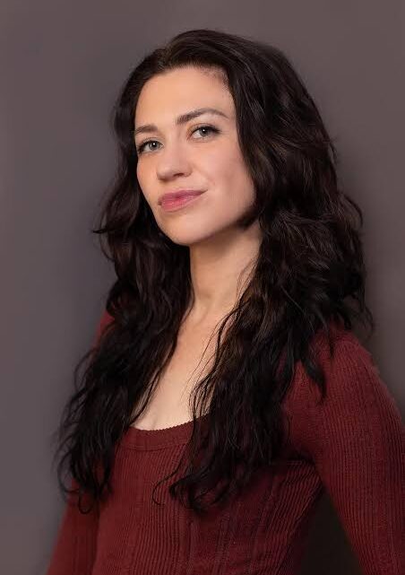Tawny Platis Biography: Net Worth, Age, TikTok, Boyfriend, Movies, Parents, Ethnicity